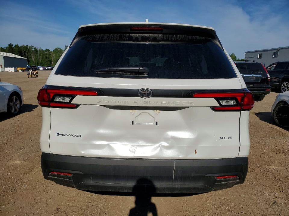 2025 TOYOTA GRAND HIGHLANDER HYBRID LE LE 6