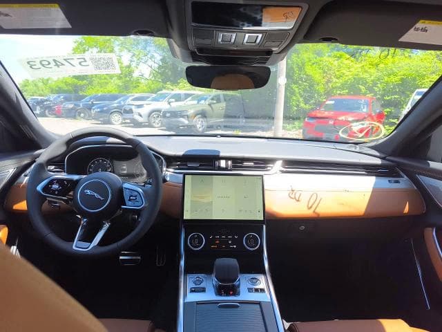 2024 JAGUAR XF R-DYNAMIC SE R-DYNAMIC SE 9