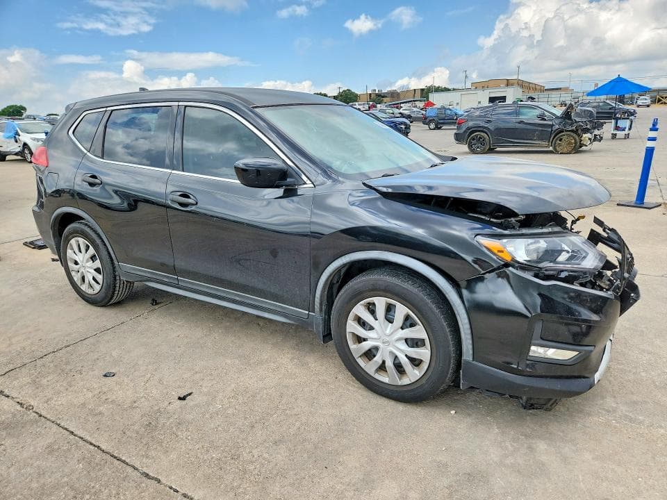 2017 NISSAN ROGUE S 4