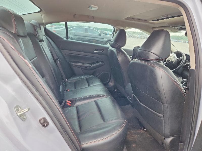 2024 NISSAN ALTIMA SR SR 10
