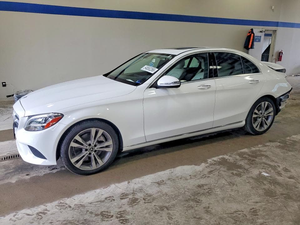 2019 MERCEDES-BENZ C 300 - 1