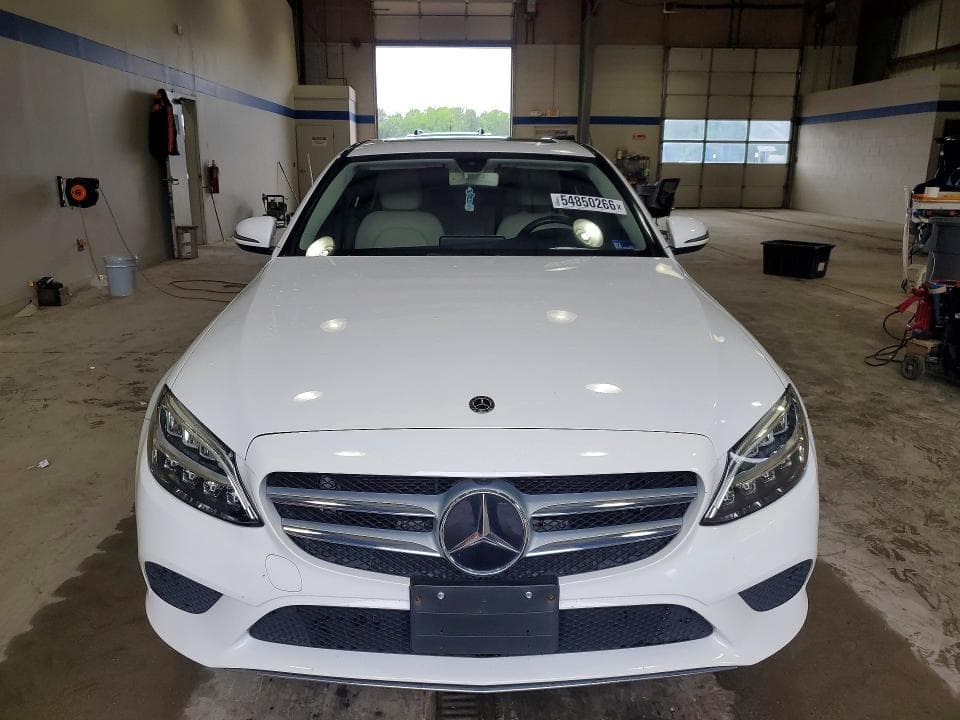 2019 MERCEDES-BENZ C 300 5