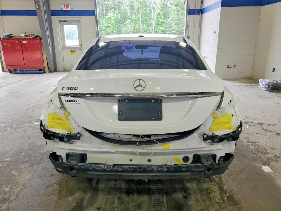 2019 MERCEDES-BENZ C 300 6