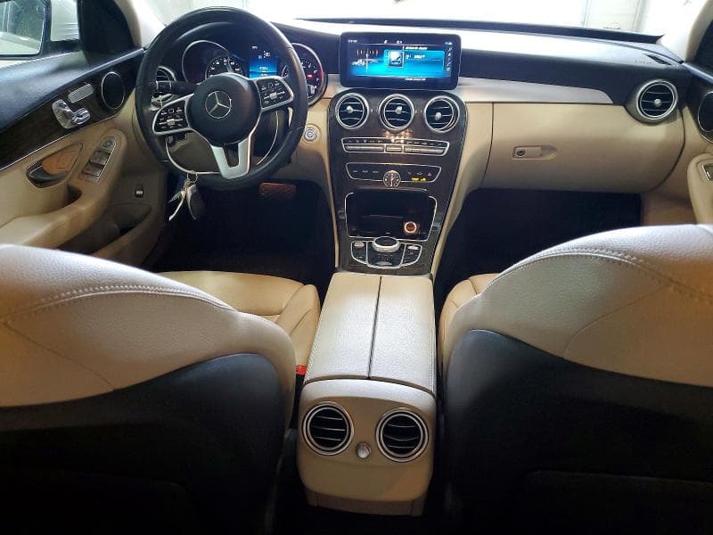 2019 MERCEDES-BENZ C 300 8
