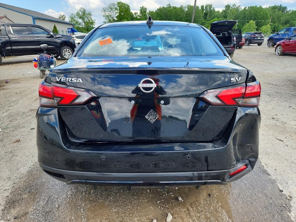 2023 NISSAN VERSA SV 7
