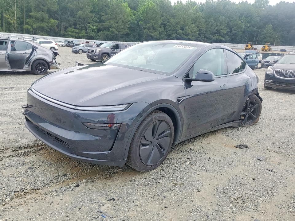 2026 TESLA MODEL Y