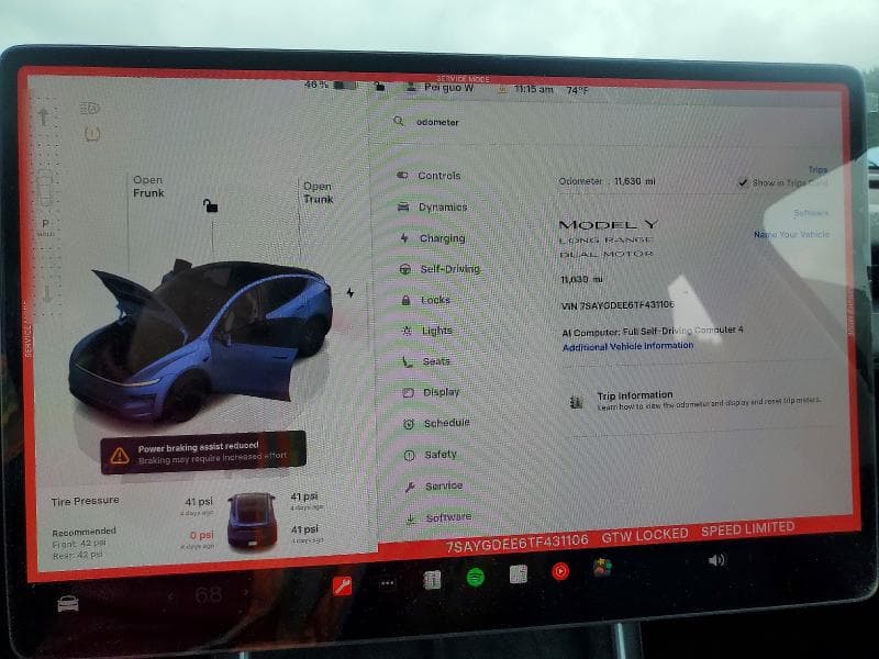 2026 TESLA MODEL Y 9