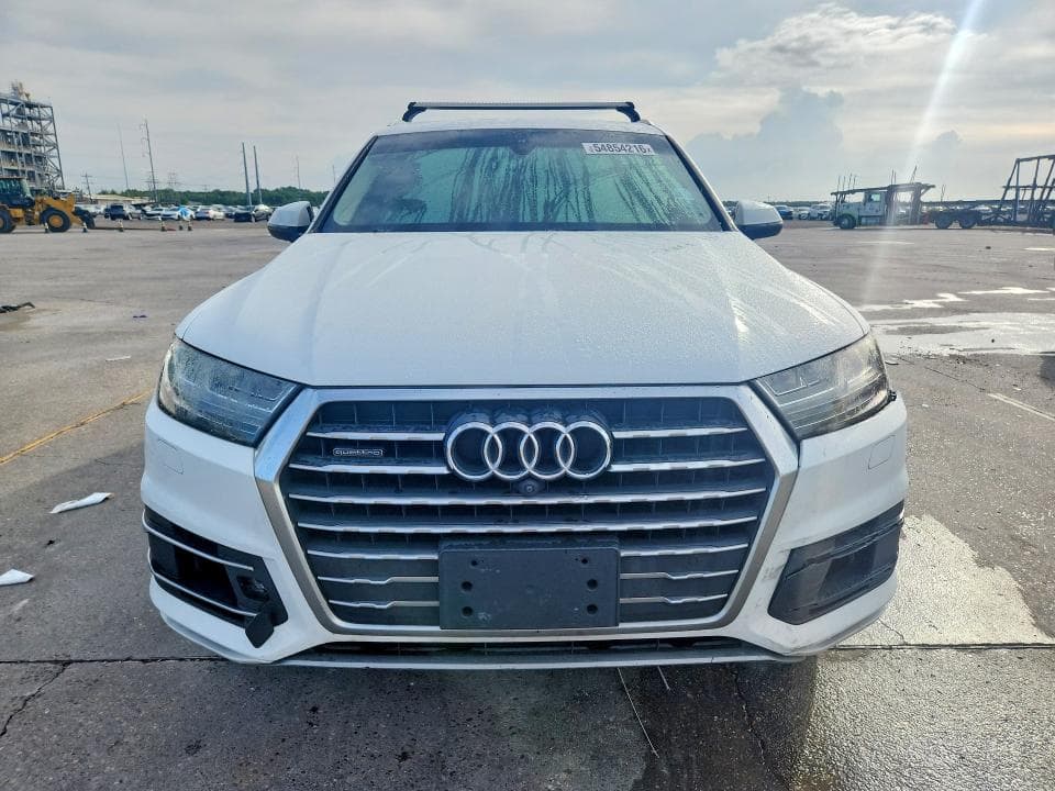 2017 AUDI Q7 5