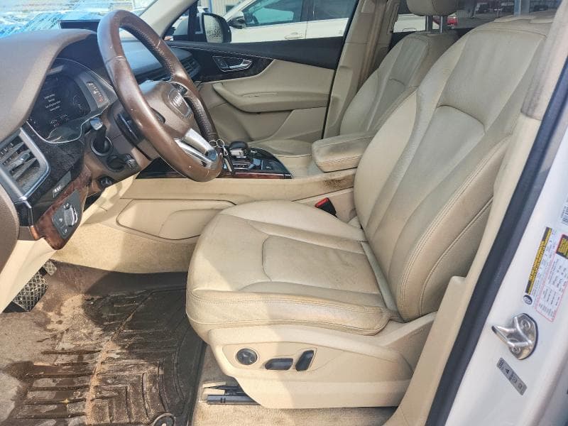 2017 AUDI Q7 7