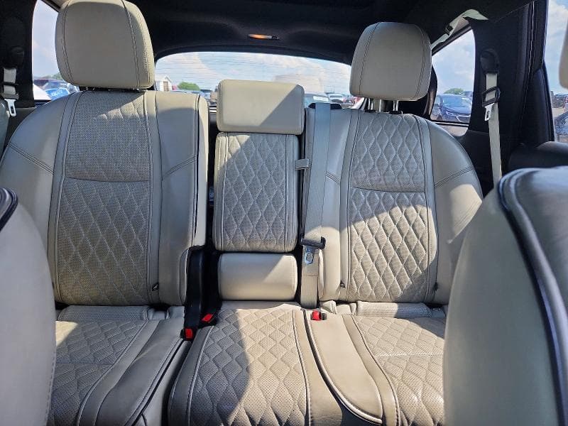 2019 INFINITI QX60 LUXE LUXE 10