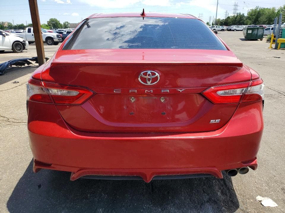 2019 TOYOTA CAMRY SE 6
