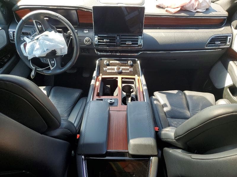 2024 LINCOLN NAVIGATOR RESERVE RESERVE 8