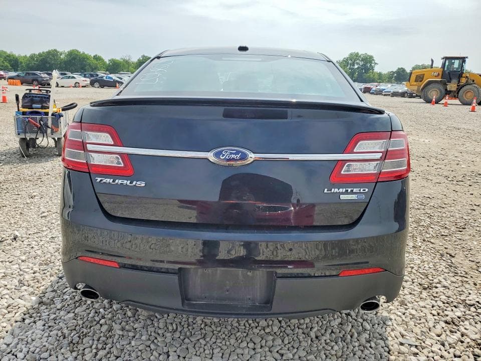 2018 FORD TAURUS LIMITED 6