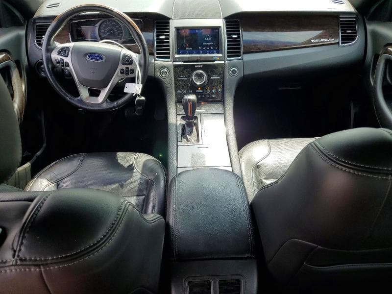 2018 FORD TAURUS LIMITED 8
