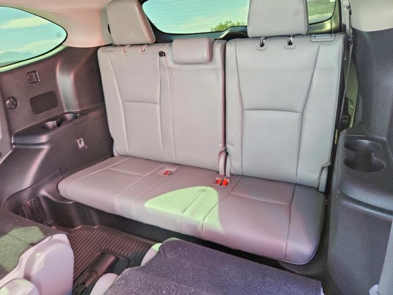 2024 TOYOTA HIGHLANDER LIMITED 10