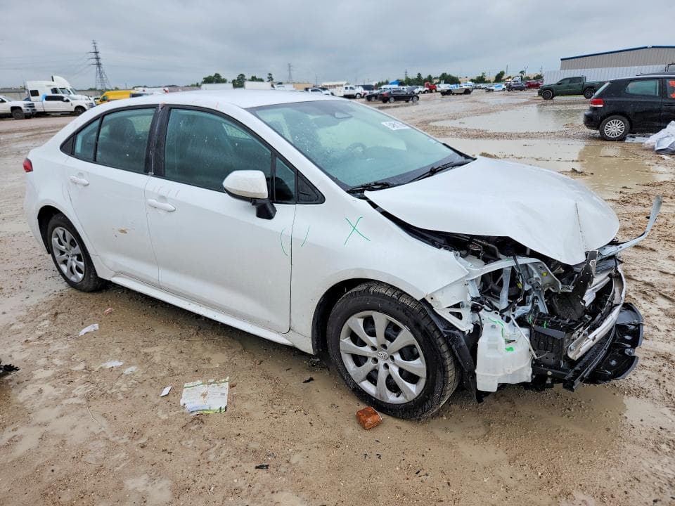2023 TOYOTA COROLLA LE 4