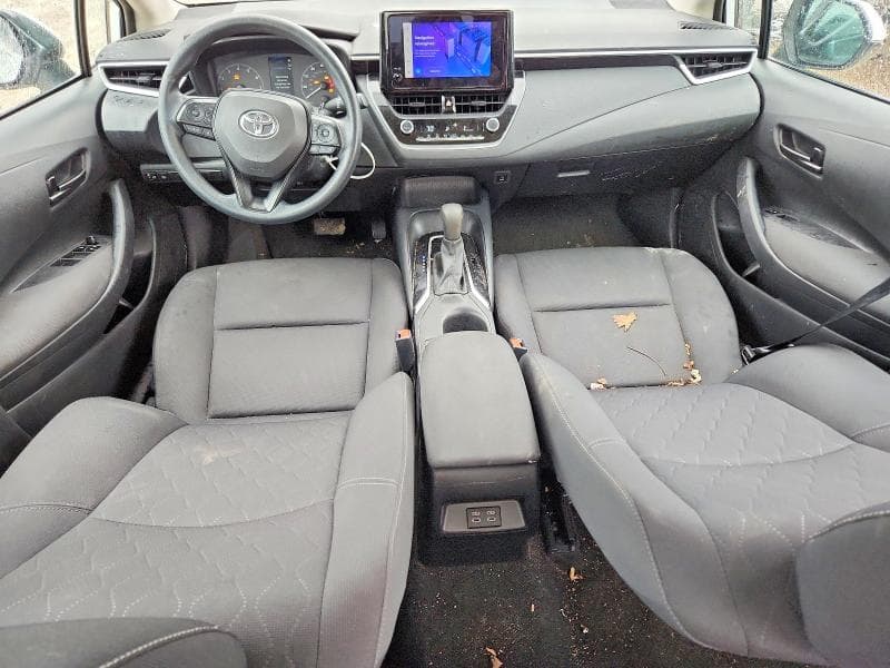 2023 TOYOTA COROLLA LE 8