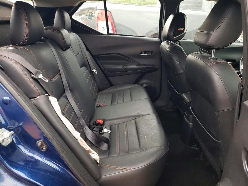 2020 NISSAN KICKS SR 11