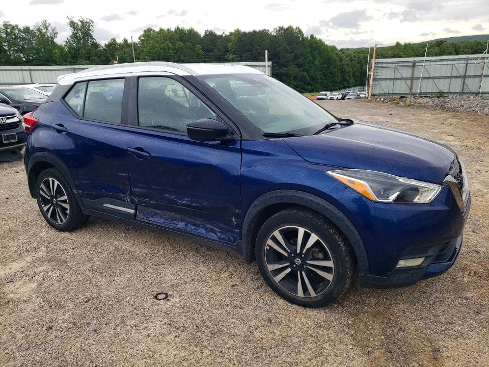 2020 NISSAN KICKS SR 4