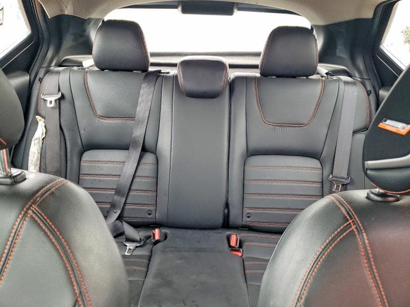 2020 NISSAN KICKS SR 10