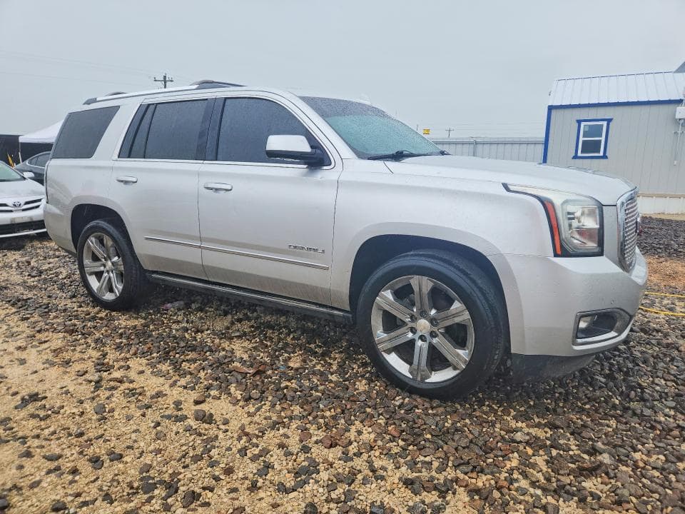 2016 GMC YUKON DENALI 4
