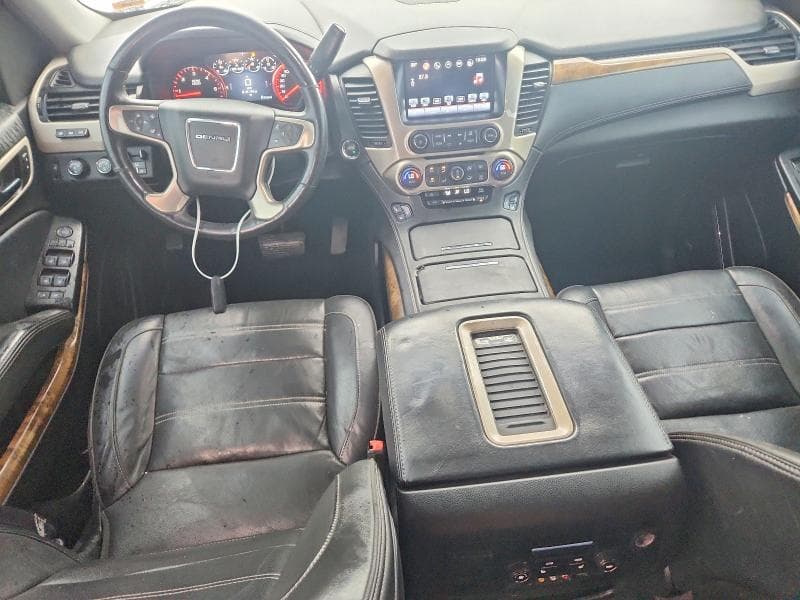 2016 GMC YUKON DENALI 8
