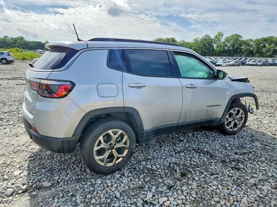 2025 JEEP COMPASS LATITUDE 3
