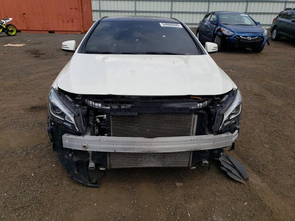 2018 MERCEDES-BENZ CLA 250 4MATIC 5