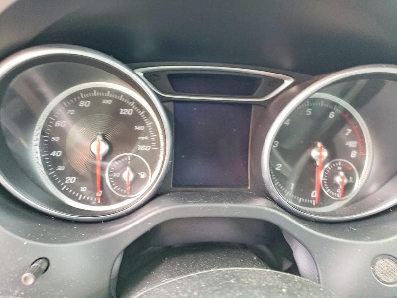 2018 MERCEDES-BENZ CLA 250 4MATIC 9