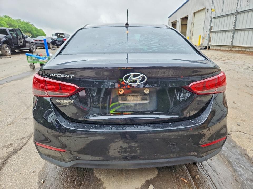 2021 HYUNDAI ACCENT SE SE 6