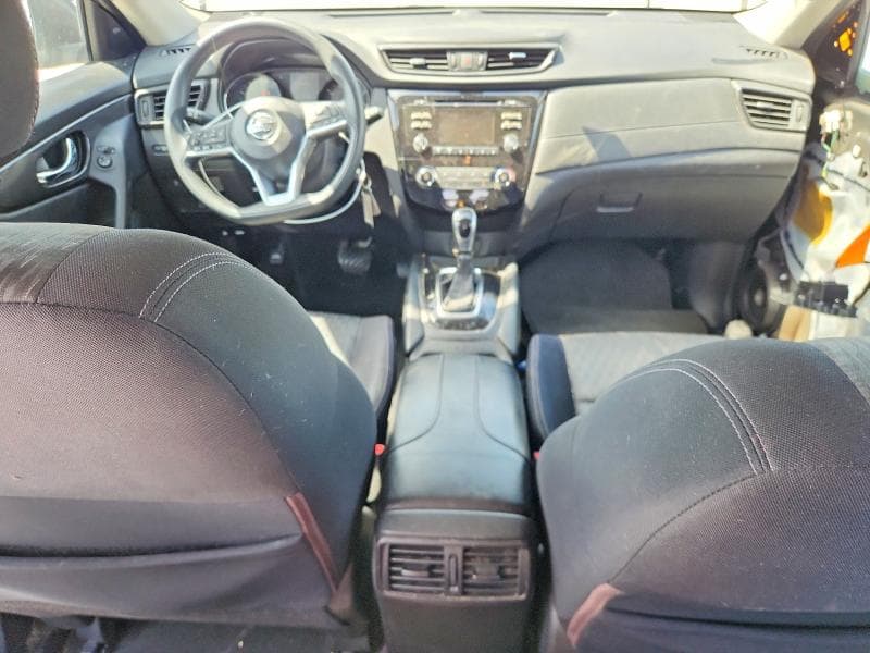 2017 NISSAN ROGUE S 8