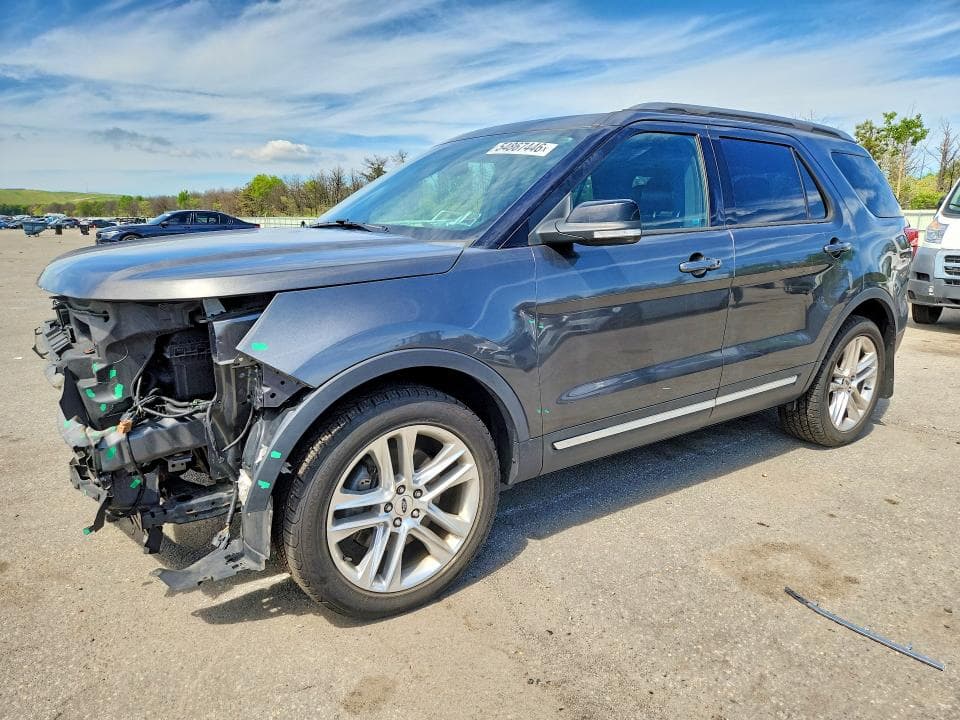 2017 FORD EXPLORER XLT - 1