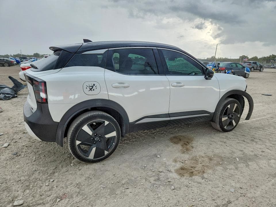 2025 NISSAN KICKS SR 3