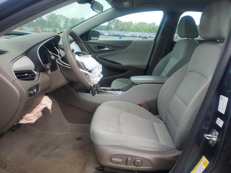 2019 CHEVROLET MALIBU LS 7