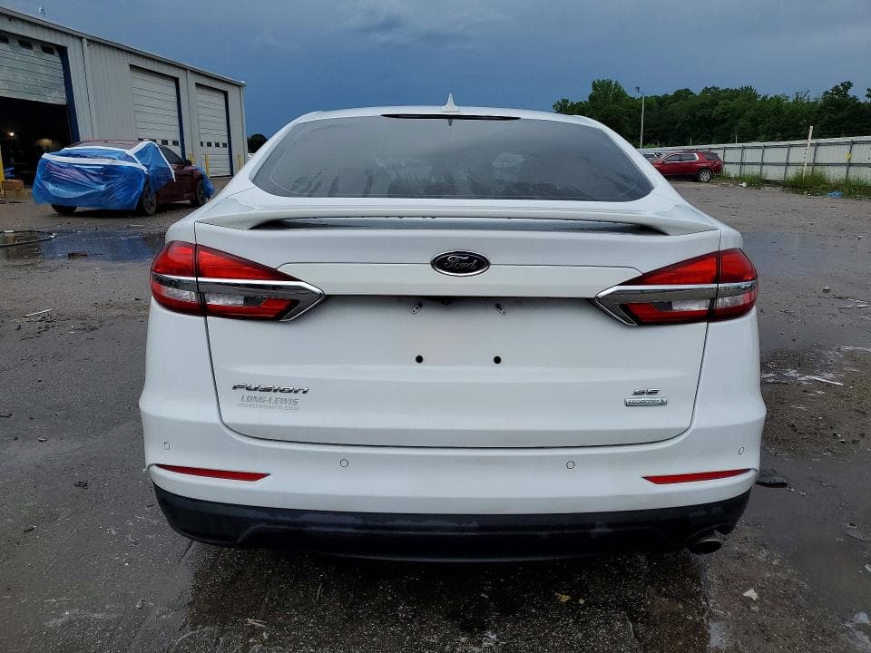 2020 FORD FUSION SE 6