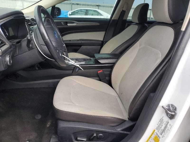 2020 FORD FUSION SE 7