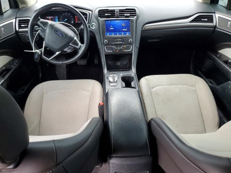 2020 FORD FUSION SE 8