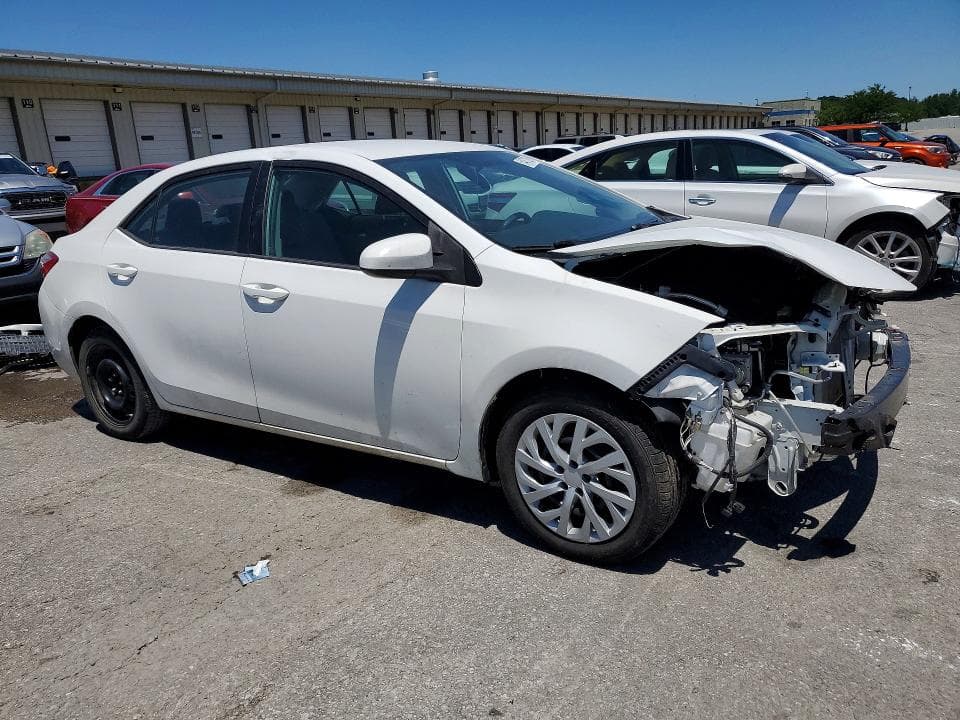 2016 TOYOTA COROLLA LE 4
