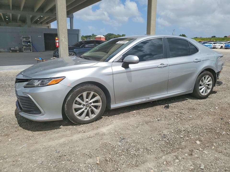 2021 TOYOTA CAMRY LE - 1