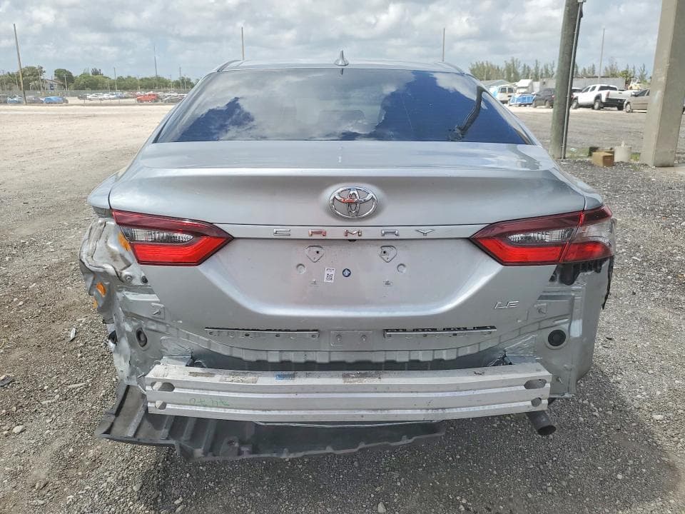 2021 TOYOTA CAMRY LE 6