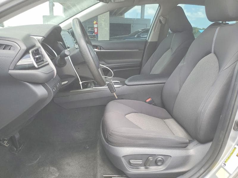 2021 TOYOTA CAMRY LE 7