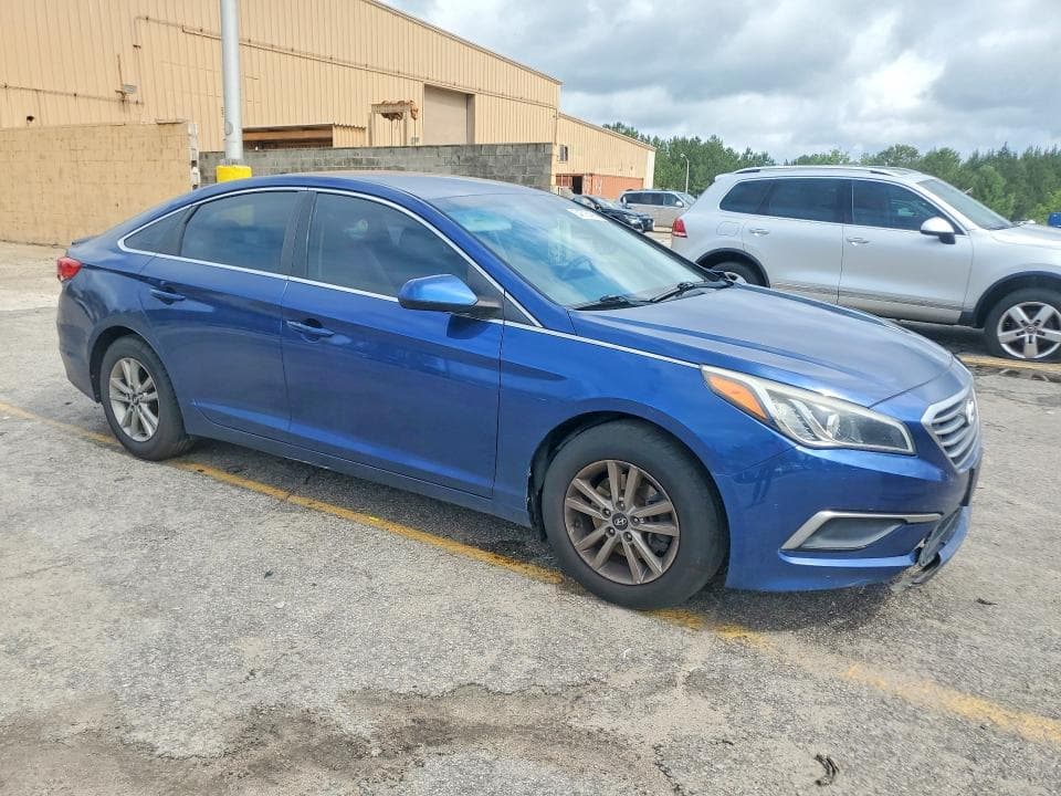 2017 HYUNDAI SONATA SE 4
