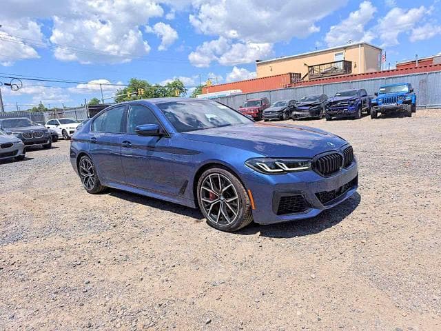 2023 BMW M550XI 3
