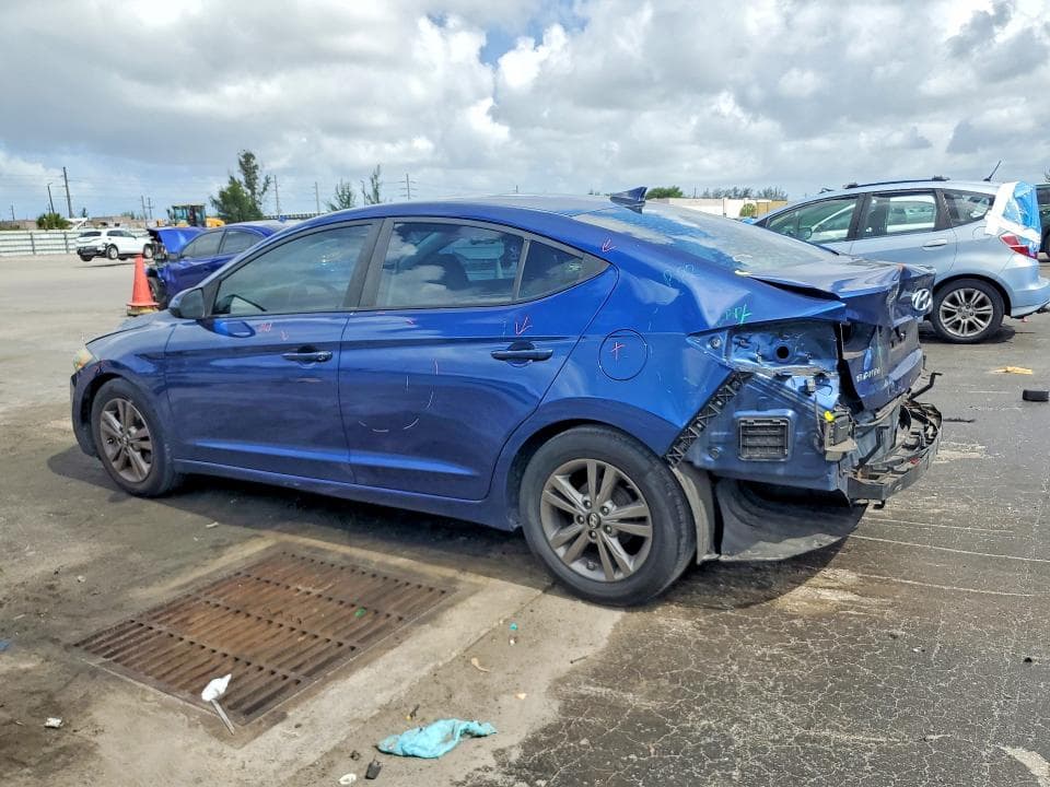 2017 HYUNDAI ELANTRA SE 2