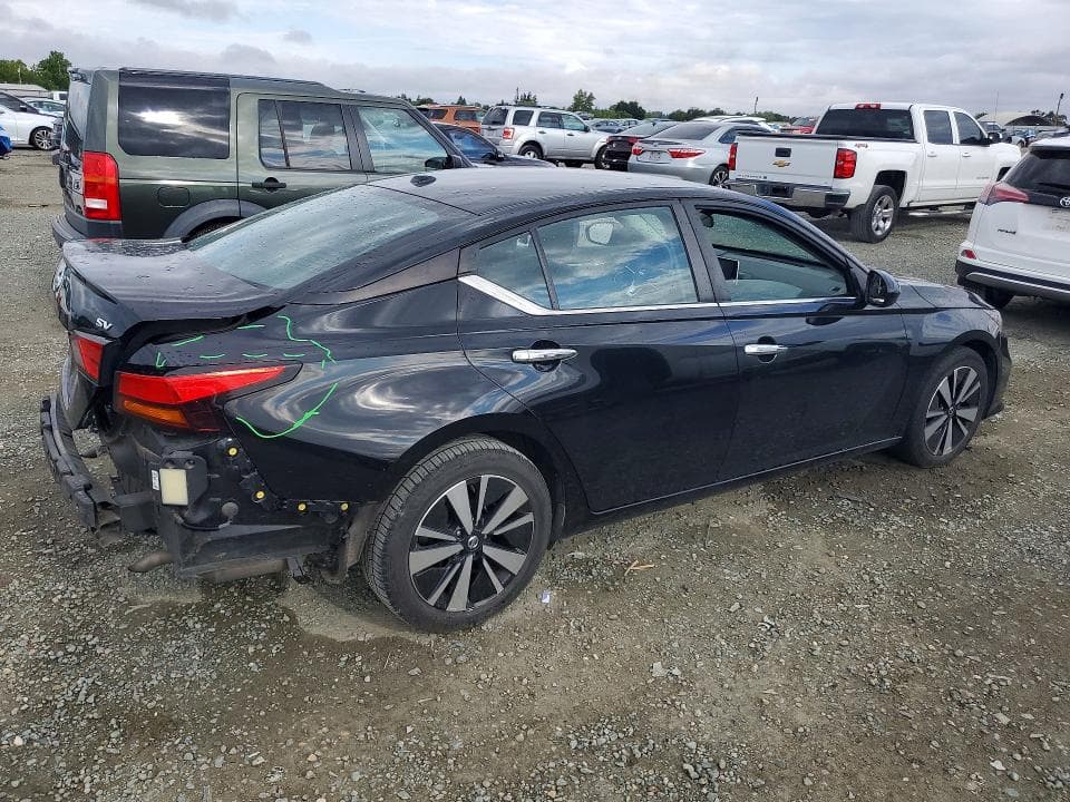 2022 NISSAN ALTIMA SV 3