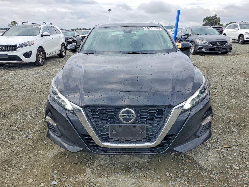 2022 NISSAN ALTIMA SV 5