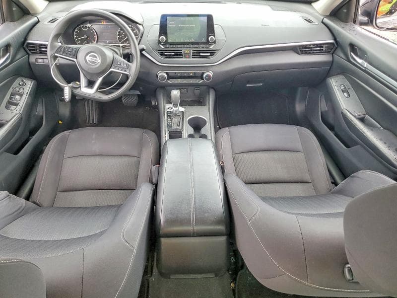 2022 NISSAN ALTIMA SV 8