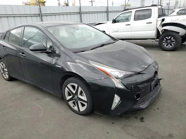 2017 TOYOTA PRIUS THREE TOURING THREE TOURING 13