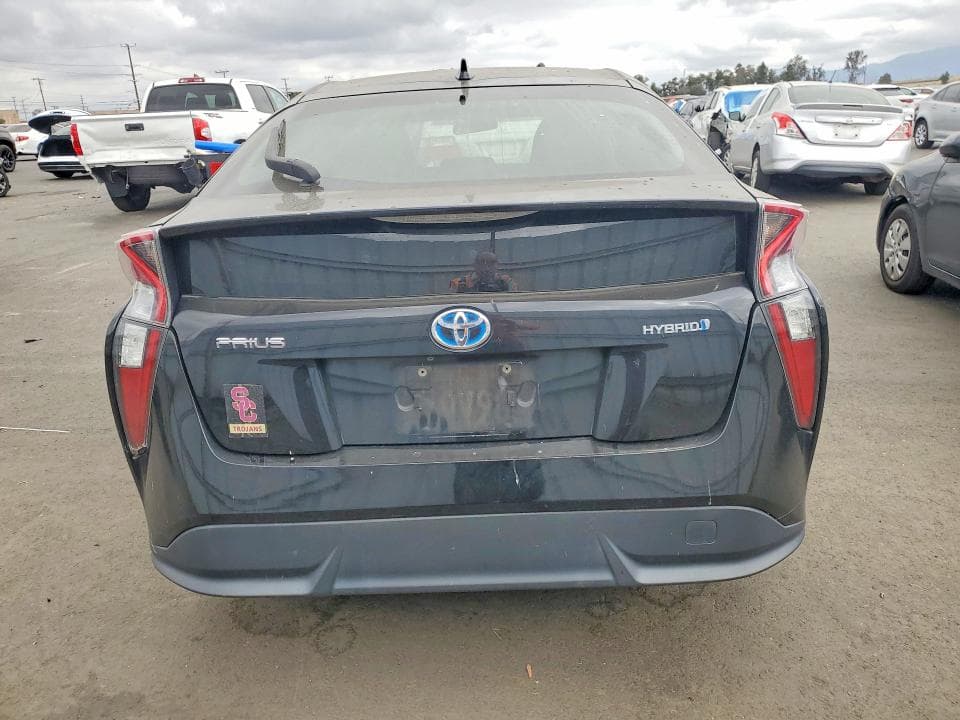 2017 TOYOTA PRIUS THREE TOURING THREE TOURING 6