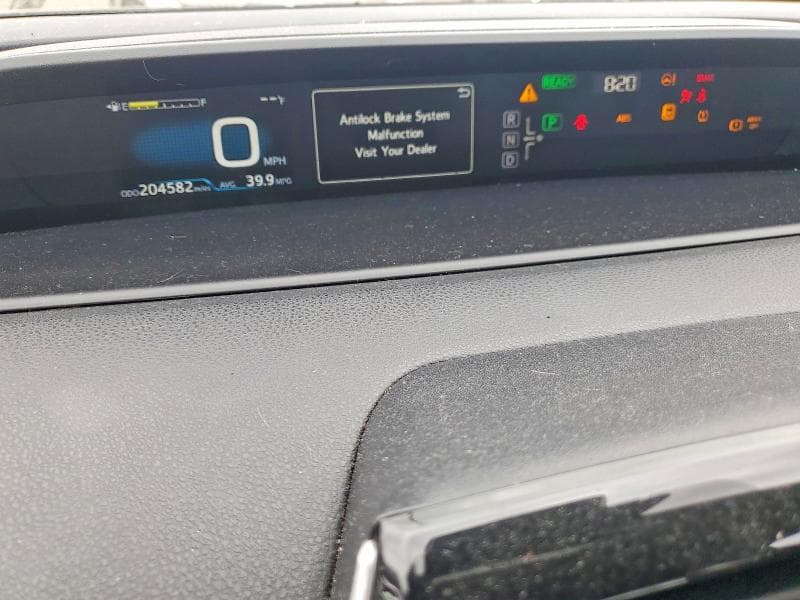 2017 TOYOTA PRIUS THREE TOURING THREE TOURING 9
